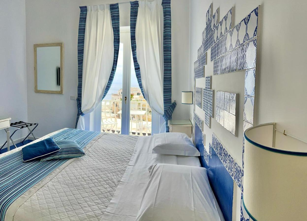 Hotel Villa Delle Palme In פוזיטנו מראה חיצוני תמונה