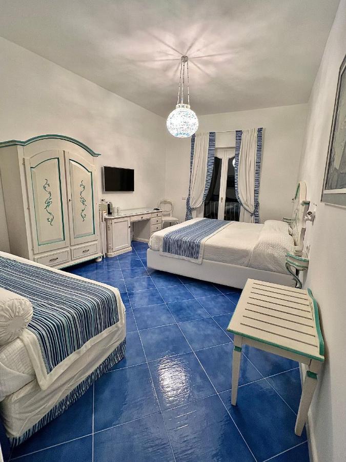 Hotel Villa Delle Palme In פוזיטנו מראה חיצוני תמונה