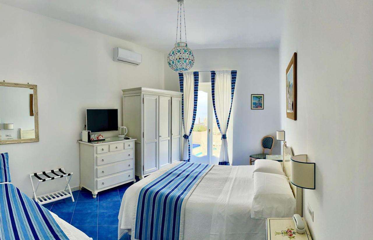 Hotel Villa Delle Palme In פוזיטנו מראה חיצוני תמונה