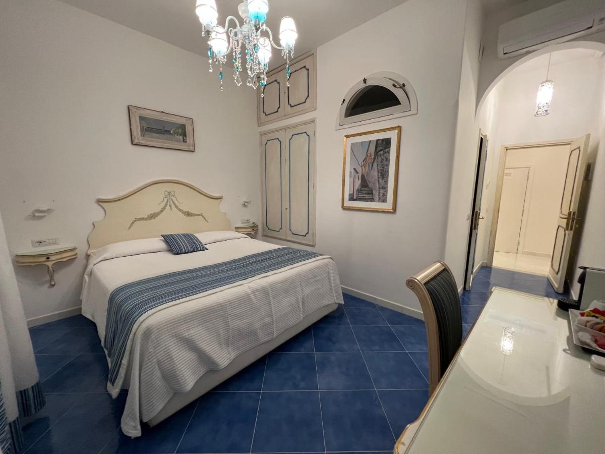 Hotel Villa Delle Palme In פוזיטנו מראה חיצוני תמונה