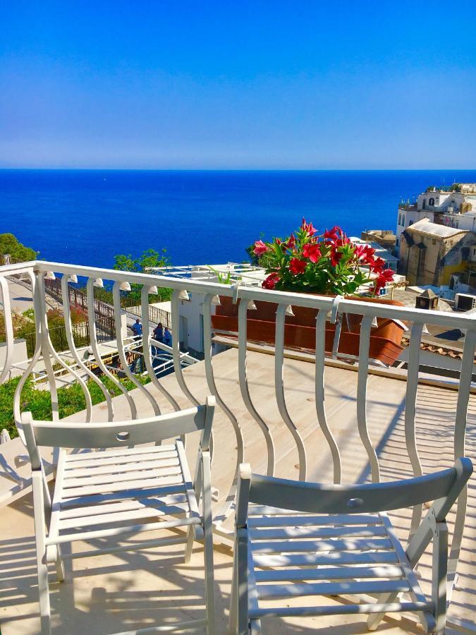 Hotel Villa Delle Palme In פוזיטנו מראה חיצוני תמונה