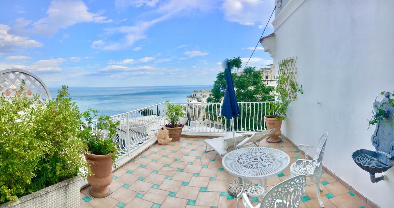 Hotel Villa Delle Palme In פוזיטנו מראה חיצוני תמונה