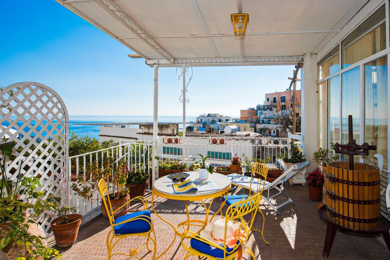 Hotel Villa Delle Palme In פוזיטנו מראה חיצוני תמונה